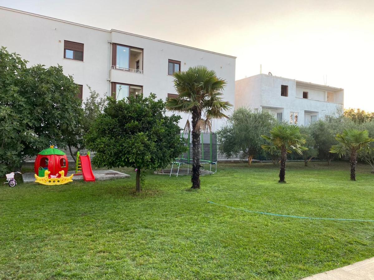Apartamento Vila Kollari Ulcinj Exterior foto