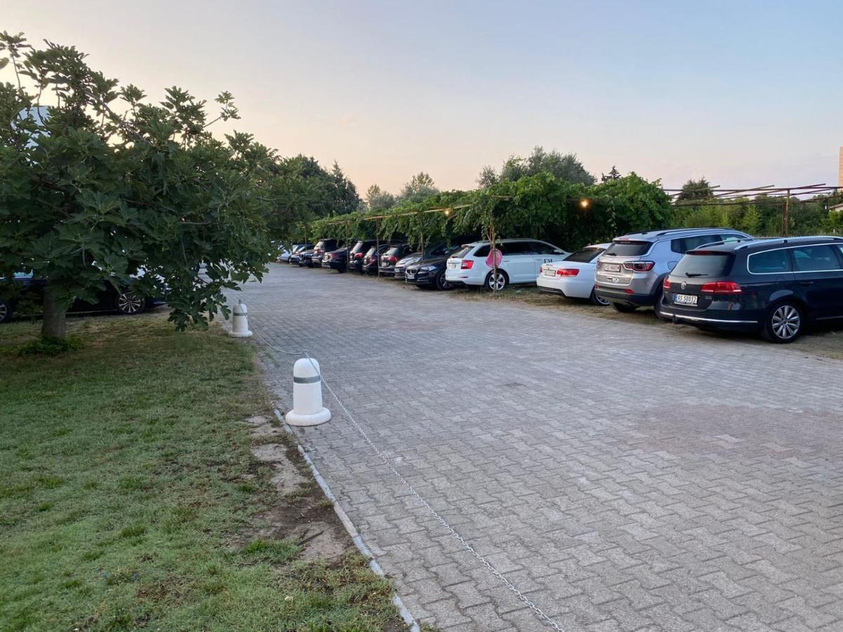 Apartamento Vila Kollari Ulcinj Exterior foto